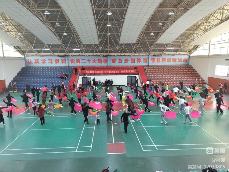 2023年靖边县广场舞三级社会体育指导员培训班开班